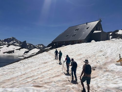 Arriving in Ayous hut